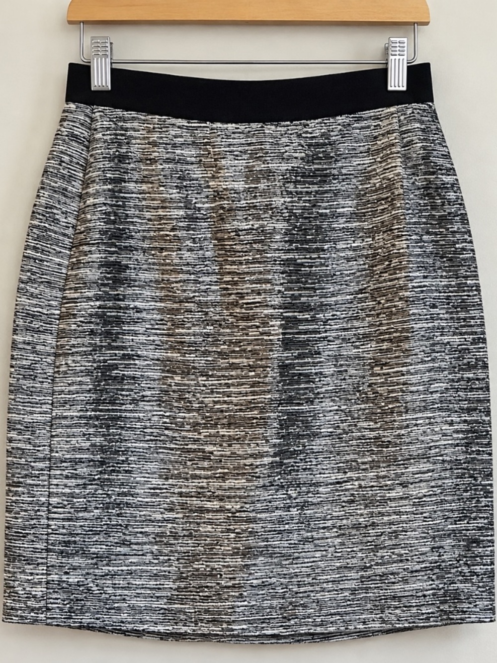 Kate Spade New York Size 2 Textured Tweed Pencil Skirt Black White Gold Zip